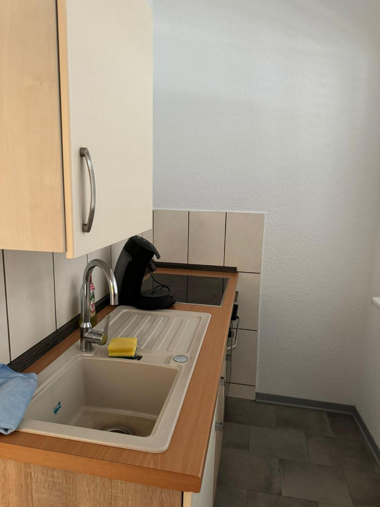Schwarzer Kater Apartment